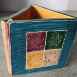 Trinacty, Bunk - Triangle Chinese box clay